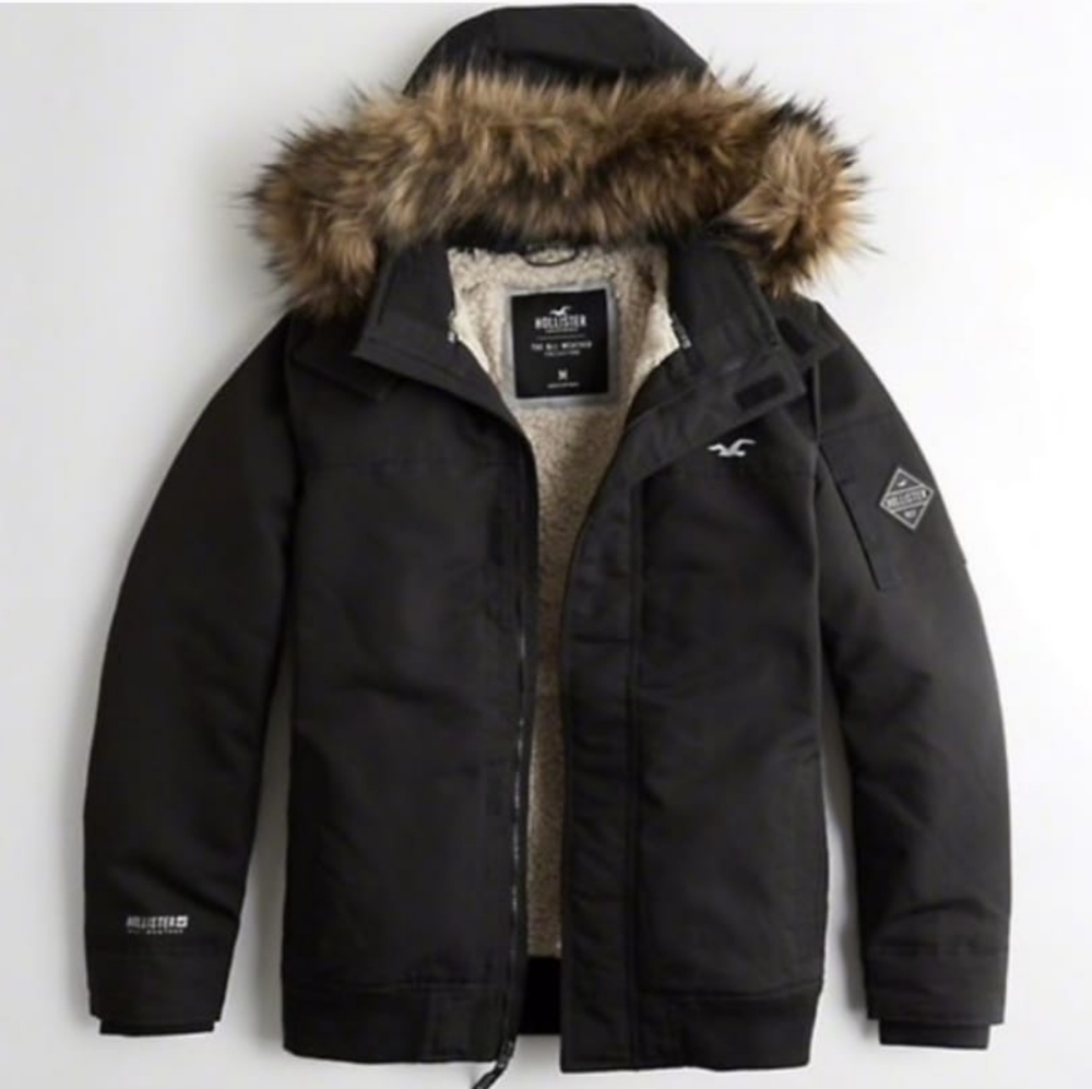 Hollister coat